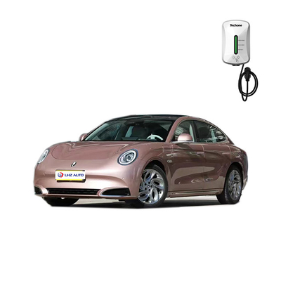 그레이트 월의 ORA 라이트닝 고양이는 50kWh 리?? 배터리와 우수한 에너지 세단