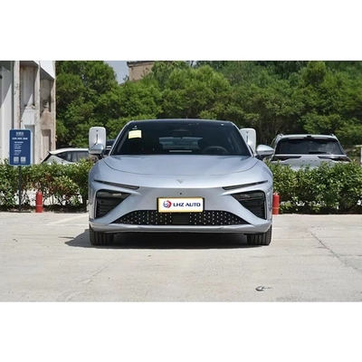 안전 2024 Neta S 1160 km/h 버전 8개의 에어백과 앞 디스크 후방 디스크 브레이크
