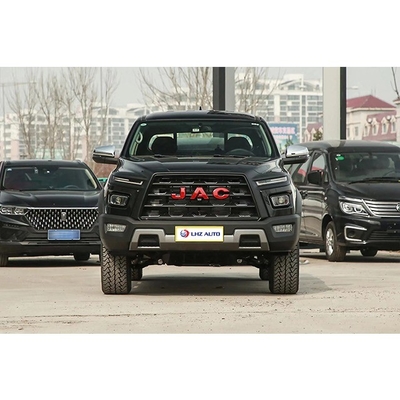 JAC T9 6개의 에어백과 최대 토크 300-400Nm의 4WD 가솔린 픽업 트럭 2024년