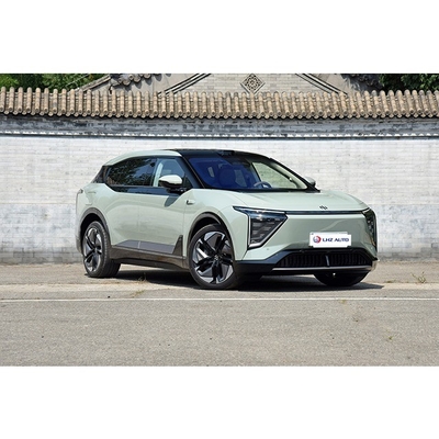 히피 퓨어 일렉트릭 중형에서 대형 SUV 2024 백화물 차 회색 2950mm 휠베이스