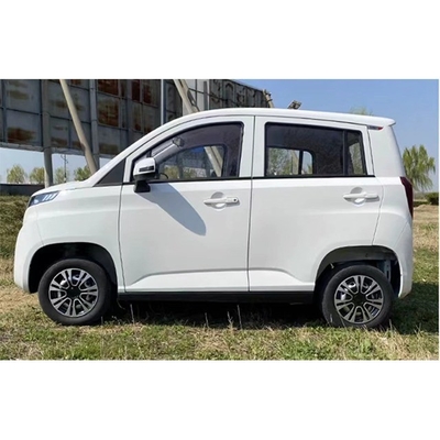 2024 4자리 5도어 SUV 6시간 충전 시간 최상위 선택