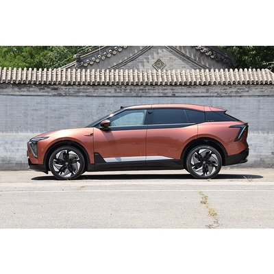 2950mm 휠베이스 히피 순 전기 중형~대형 SUV 650km 범위 및 용량