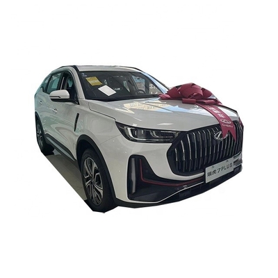 9 CHERY Tiggo 7Plus의 앞변 및 어두운 실내 색상