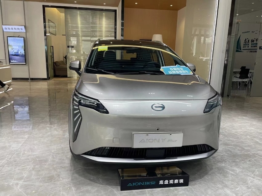 s 2023 AION Y 플러스 에너지 SUV 400-600km 범위와 어두운 실내 컬러 좌석 5
