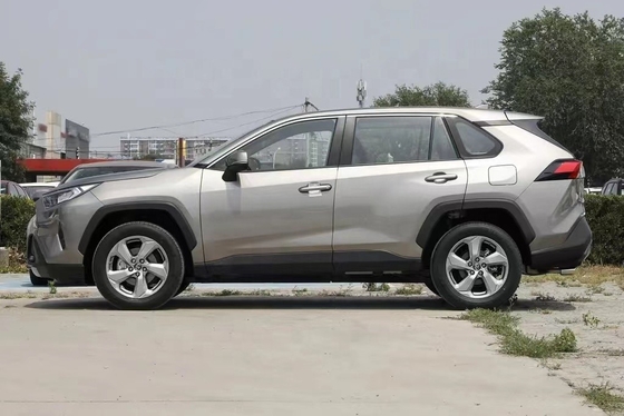 2023 토요타 RAV4 SUV 도시 오프로드 운전에 대한 연료 효율성과 비용 효율성