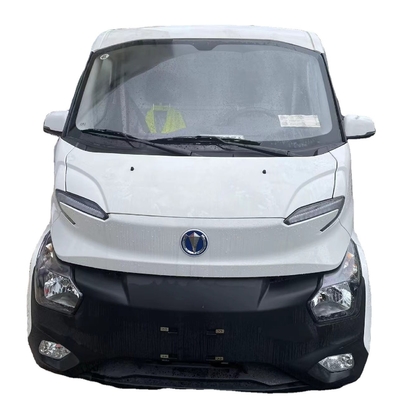 자동 승강장과 250km 크루즈 범위가 있는 Feidi Q2V 백색 화물 트럭