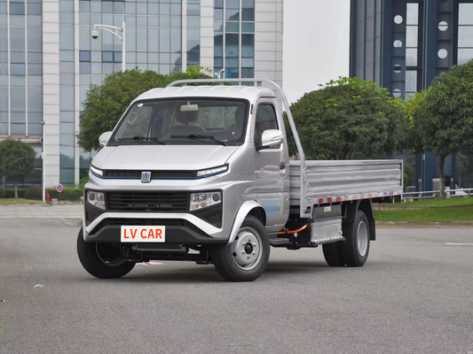 지일리 펑루이 F3E 4x4 미니 트럭 55.7kWh 배터리 용량과 1시간 충전 시간