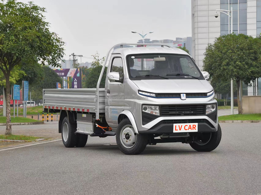 지일리 펑루이 F3E 4x4 미니 트럭 55.7kWh 배터리 용량과 1시간 충전 시간