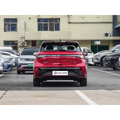 2024 BYD 돌고래 180Nm 토크와 높은 비용 효율성을 가진 장거리 마이크로 자동차