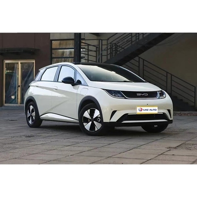 BYD 돌핀의 2024년형 마이크로카 100% 전기 연료와 1시간 충전 시간