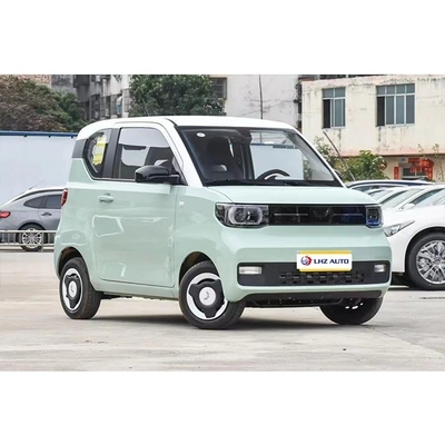 에너지 차량 웅링 홍구앙 미니 EV 2도어 4석 13.8kwh 배터리 용량 2024