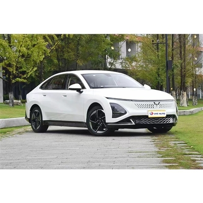 2024년 Wuling Motors의 세단 A 클래스 최고 속도는 145km/h이고 긴 내구성