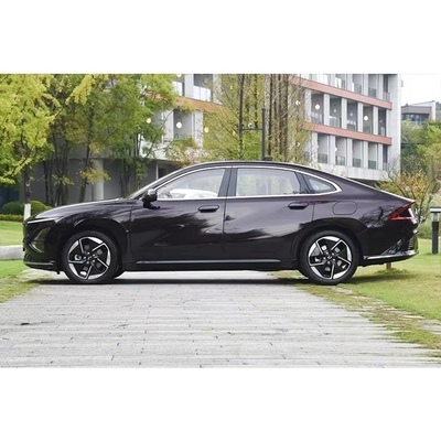 에너지 차량 2024 울링 엑싱강 PHEV 5 개의 문 5 개의 좌석 A 클래스 세단 장거리
