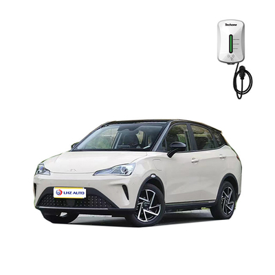 2023 NETA AYA의 인기 작은 SUV 401km 장거리 0.5시간 충전 시간