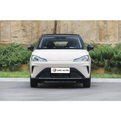 2023 NETA AYA의 인기 작은 SUV 401km 장거리 0.5시간 충전 시간