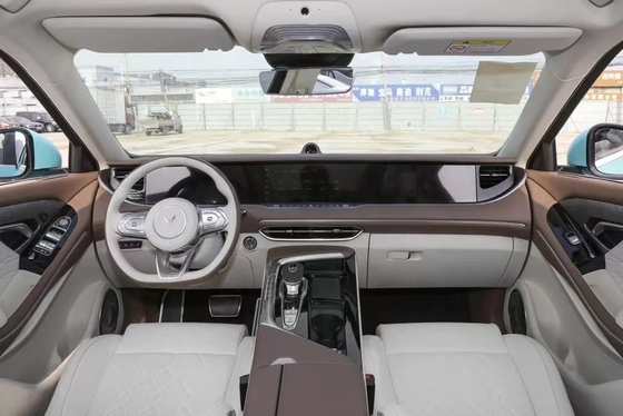 대형 MPV VOYAH 자동차를 위한 자연적으로 흡입된 확장 범위 하이브리드 전기 SUV