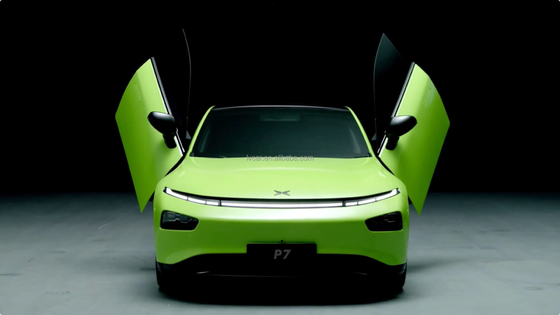 Xpeng P7 Ev 5석 전기 SUV 차, 어두운 색의 실내용과 터보 엔진 타입