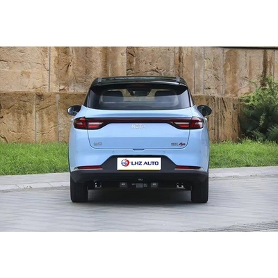 NETA AYA 2024 장거리 순수 전기 SUV 318-401km 범위와 좌측 스티어링