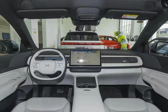 2023 XiaoPeng G6 럭셔리와 성능을 결합한 장거리 순수 전기 SUV