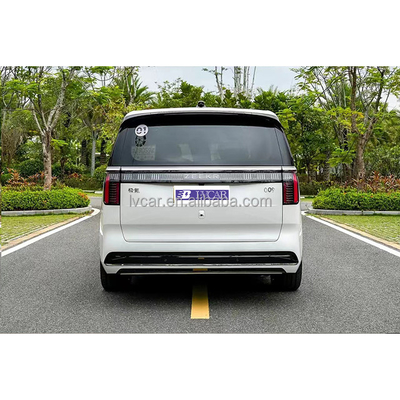 ZEEKR 009 6석 럭셔리 MPV 116kWh 배터리 용량 0.5시간 충전 시간