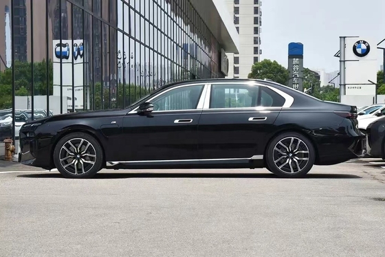 BMW i7 럭셔리 대형 에너지 차량 전기 주차 브레이크로 가장 인기있는 모델