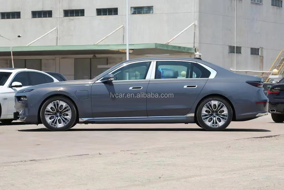2023 BMW I7 eDrive50L M 스포츠 슈트 640km 끝 전기 세단